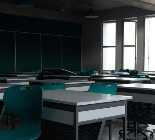 assenza ingiustificata licenziamento o dimissioni